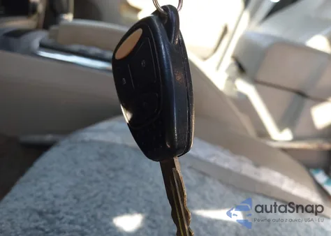 2006 Jeep Grand Cherokee Laredo/Columbia/Freedom from USA, damaged, VIN 1J8GS48K46C143233